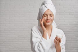 Combining Ghee with Herbs in Skin Moisturizers: Benefits Explained